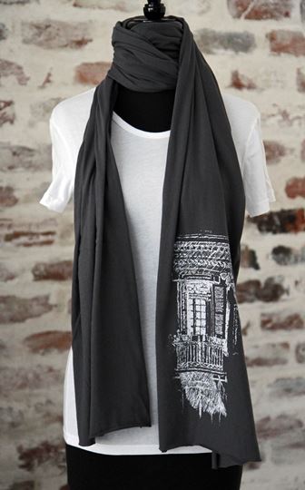  New Orleans Balcony Scarf